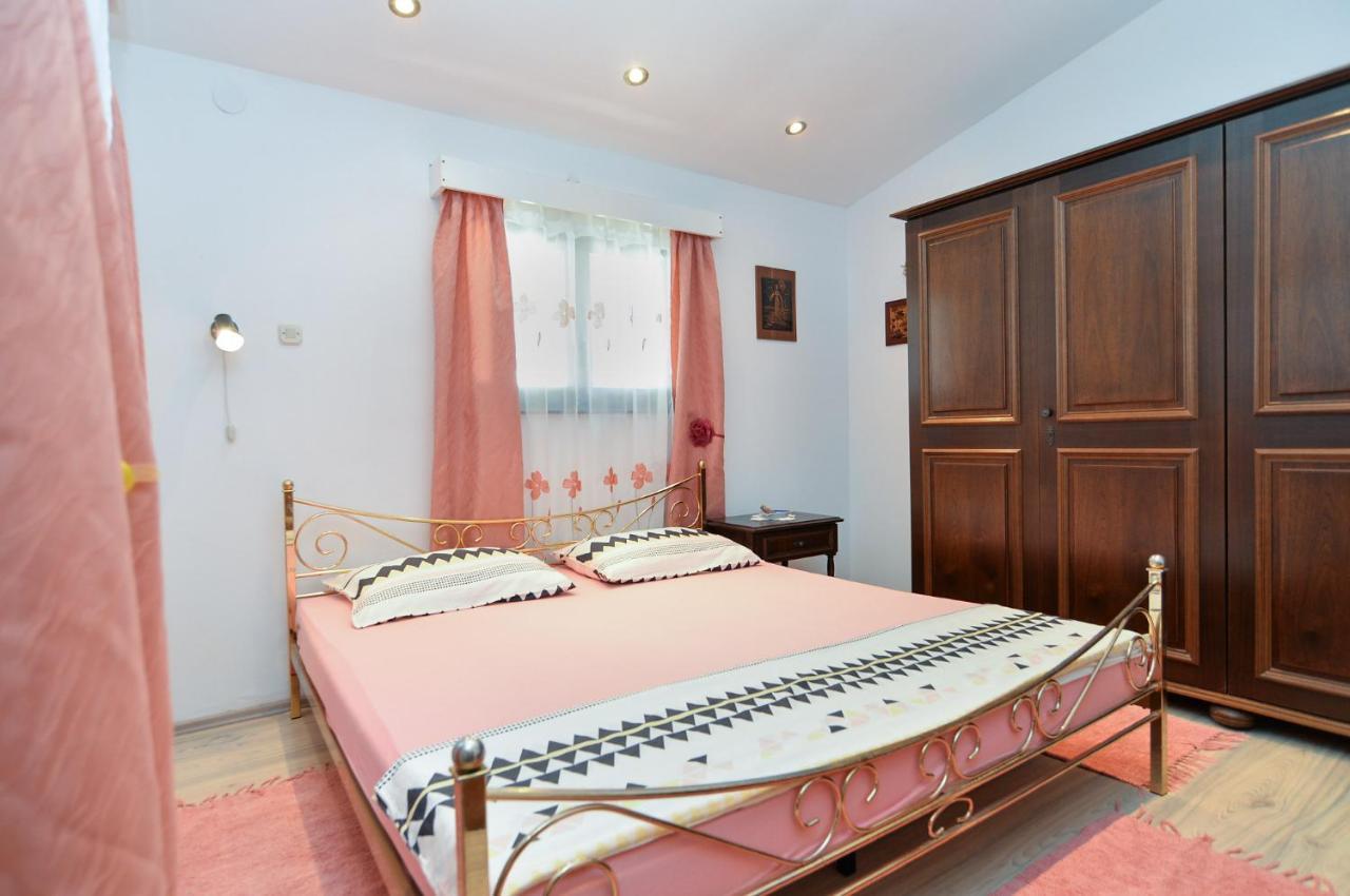 Apartments Vrcevan 811 Медулин Экстерьер фото