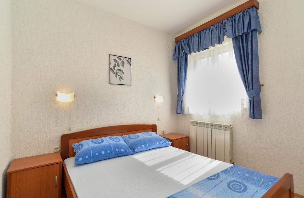 Apartments Vrcevan 811 Медулин Экстерьер фото