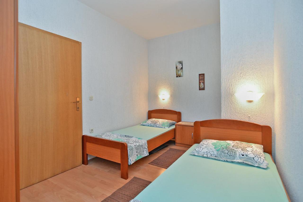 Apartments Vrcevan 811 Медулин Экстерьер фото